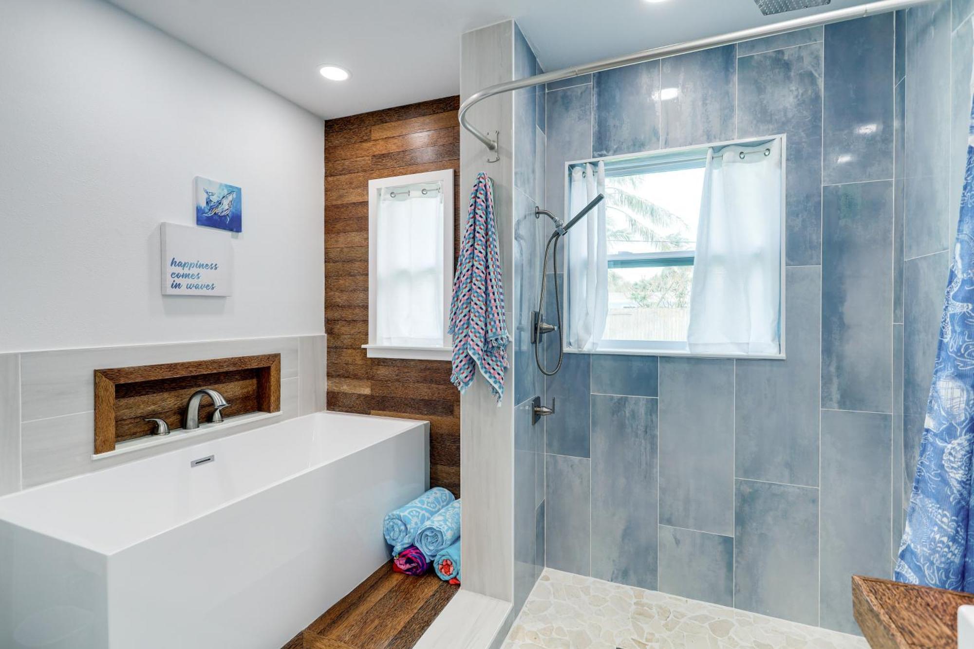 Pet-Friendly Cocoa Beach Home Walk To Beach! Экстерьер фото