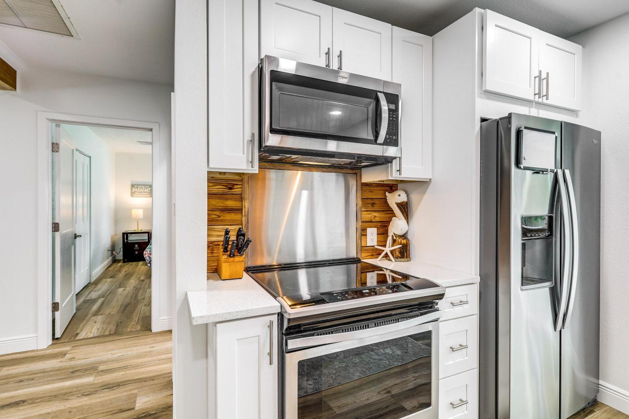 Pet-Friendly Cocoa Beach Home Walk To Beach! Экстерьер фото